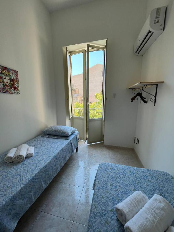 Al Cortile Di Maqueda Apartamento Palermo Exterior foto